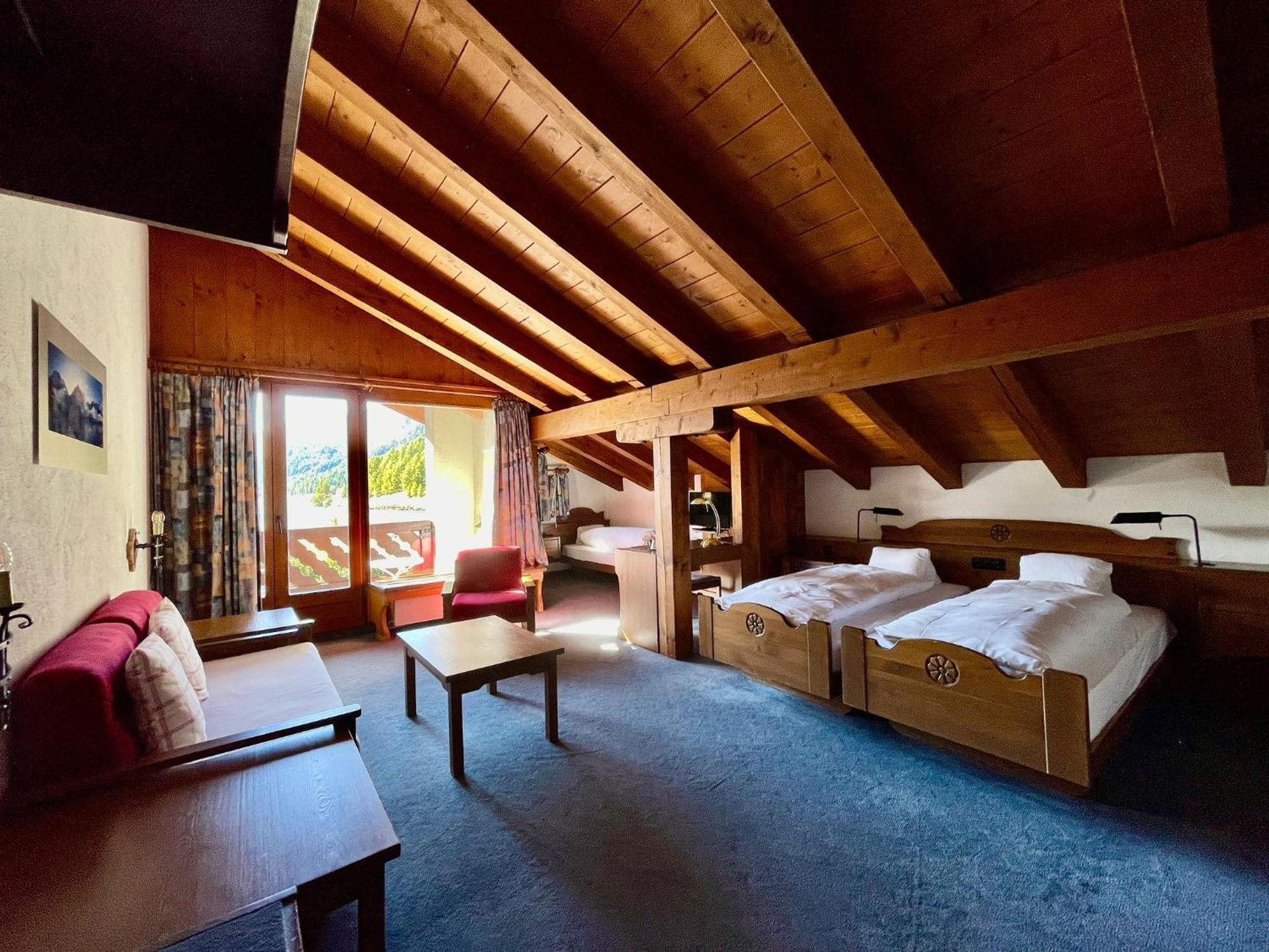 Sils Baselgia Hotel Chesa Grischa מראה חיצוני תמונה