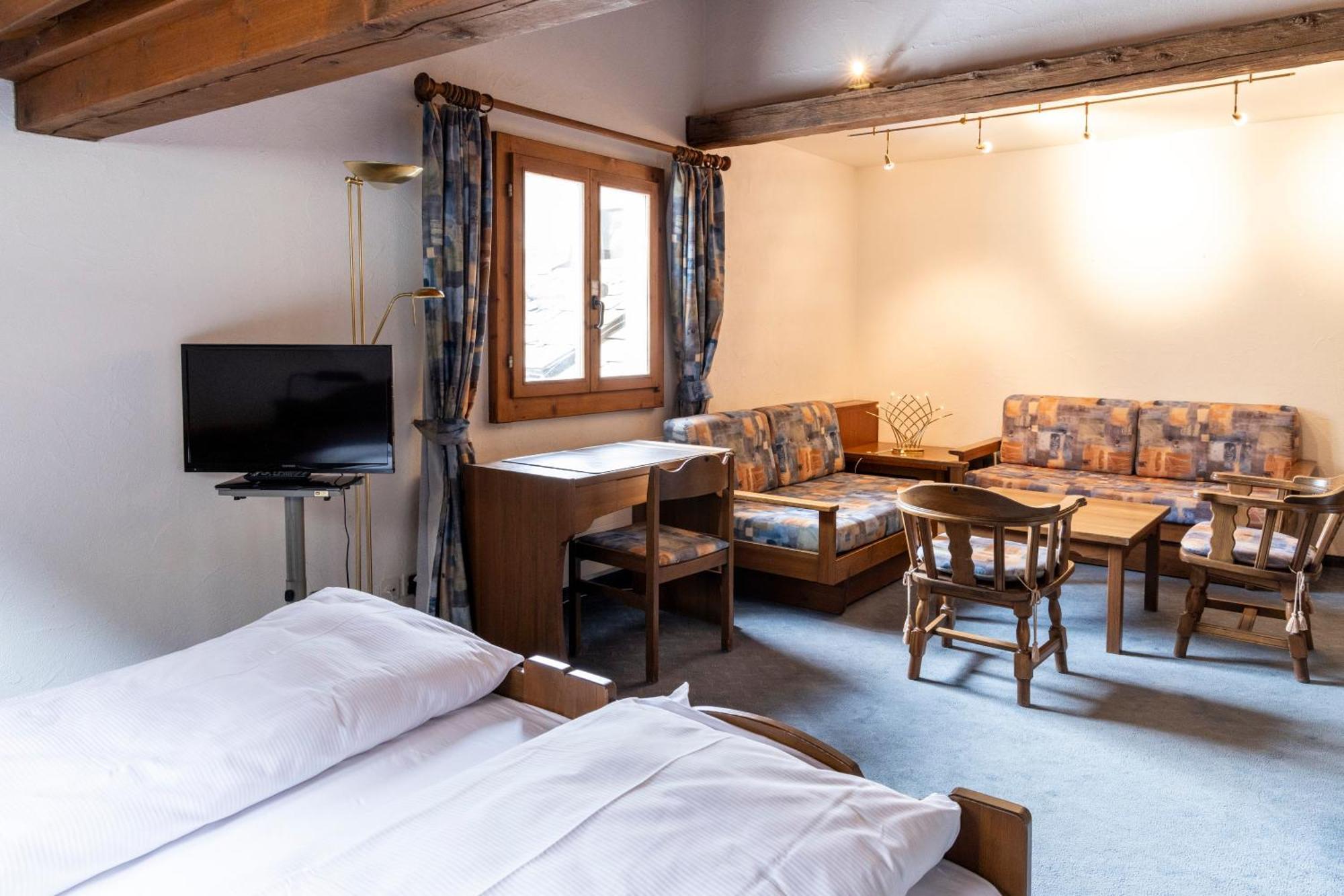 Sils Baselgia Hotel Chesa Grischa מראה חיצוני תמונה