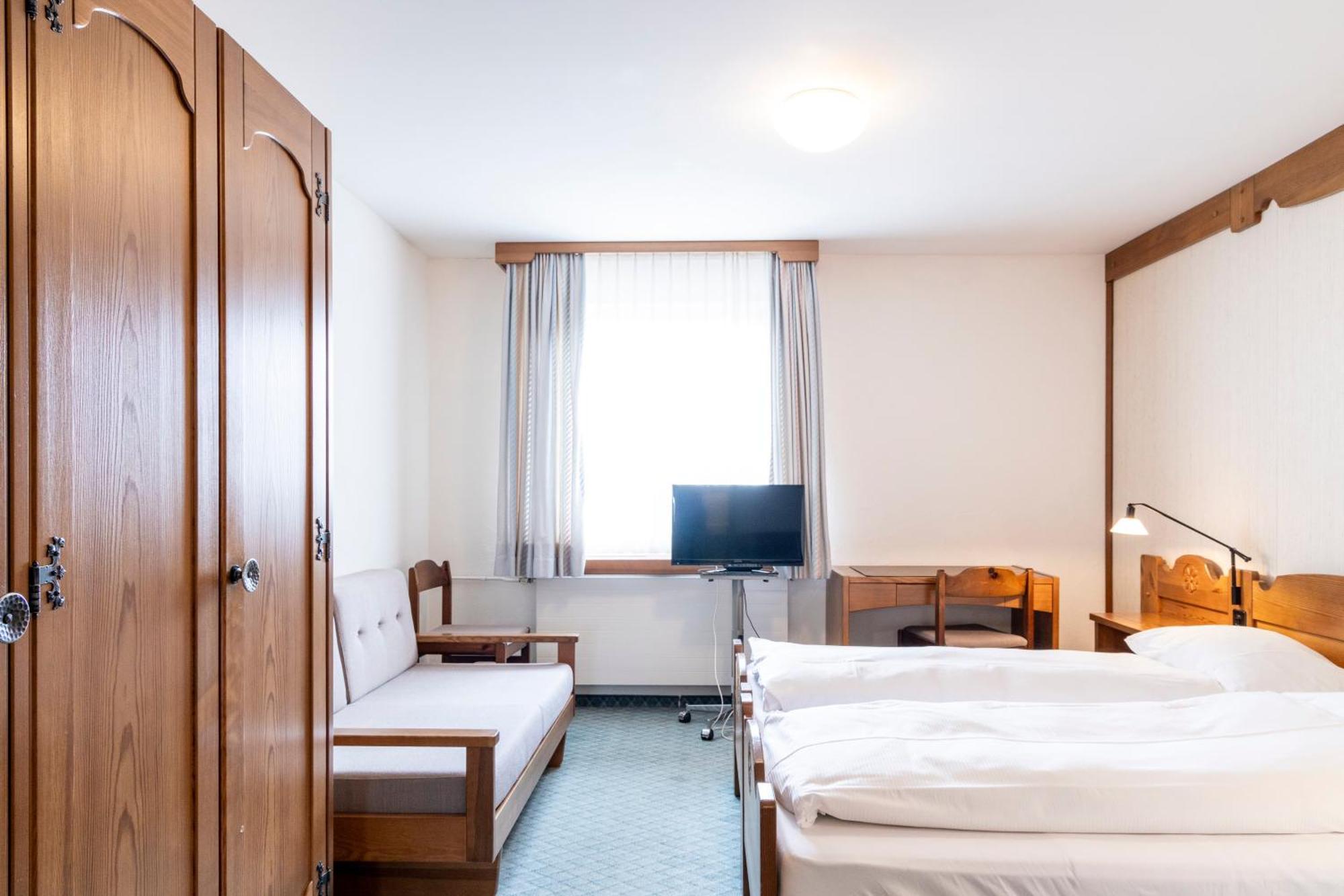 Sils Baselgia Hotel Chesa Grischa מראה חיצוני תמונה